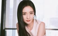 开云体育APP下载-沙漠之巅的绝唱，德容的战术棋盘与法国闪电，如何让卫冕冠军在荣耀前夜轰然倒下