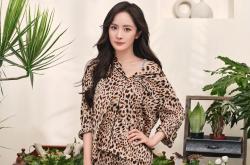 开云体育在线-圣西罗夜空最亮的星，奥亚尔萨瓦尔用一役刻下生涯诗篇