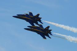 开云体育在线-南美魔术师降世？迪巴拉客串导演墨瑞之战，一记弧线改写足球叙事