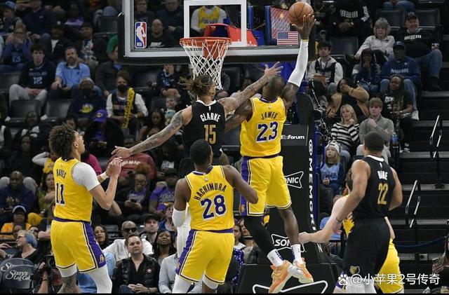 巴西男篮翻盘灰熊，詹姆斯关键制胜