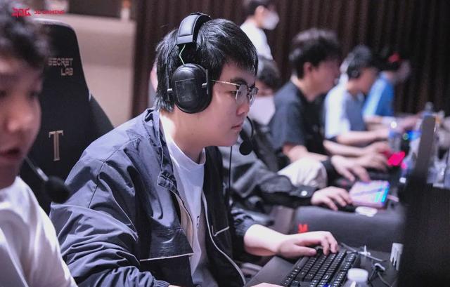 TL力克T1,Doinb统治全场的简单介绍 TL力克T1,Doinb统治全场的简单介绍