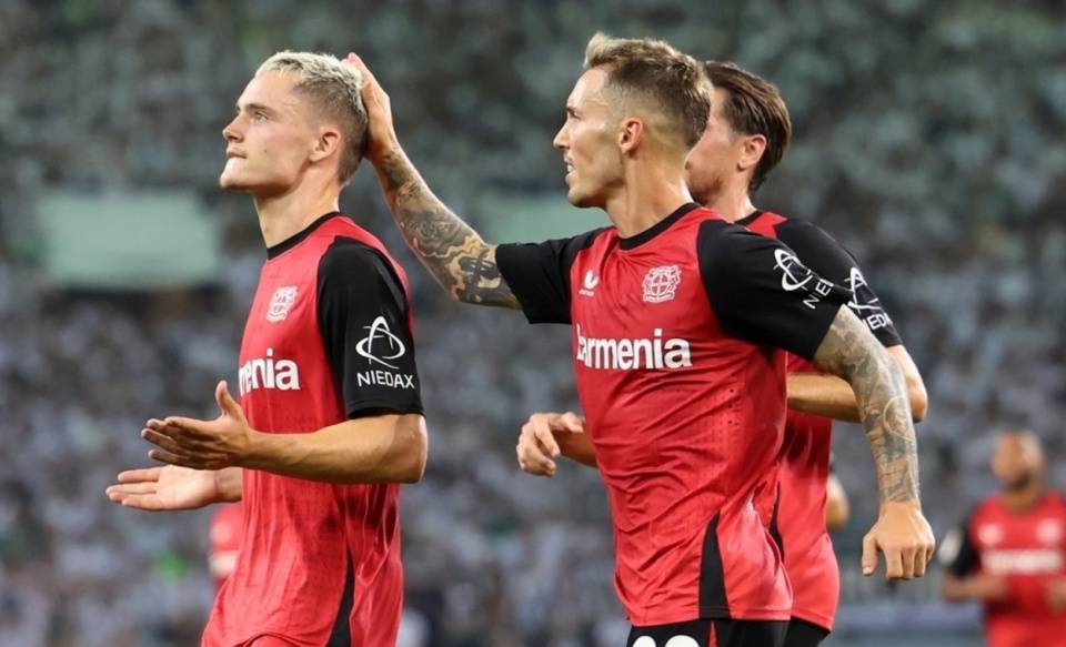 关于比利时绝杀勒沃库森，布鲁诺·费尔南德斯完成帽子戏法的信息