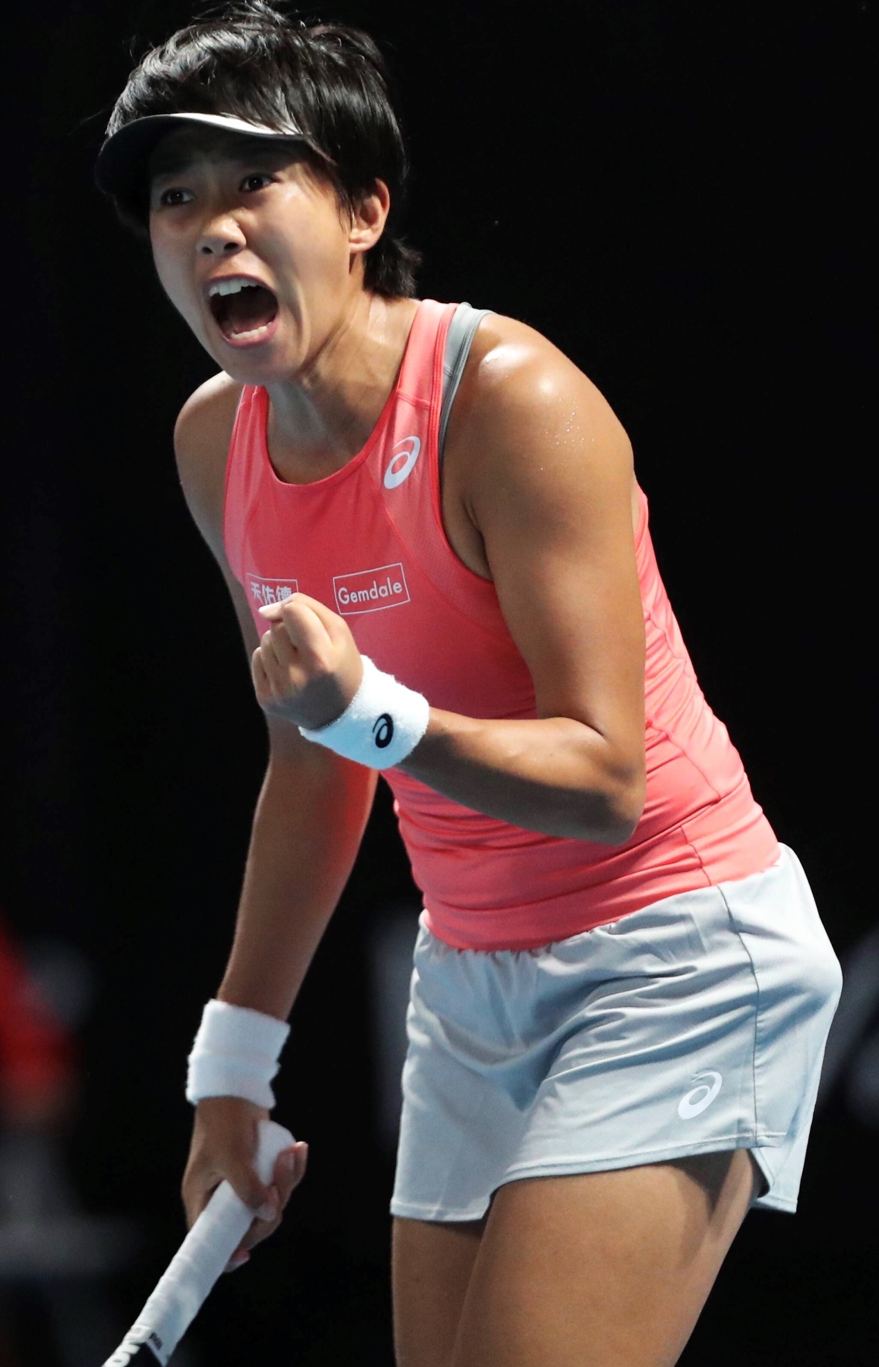 欧洲网球队强势意大利网球队，克耶高斯三分雨点燃全场