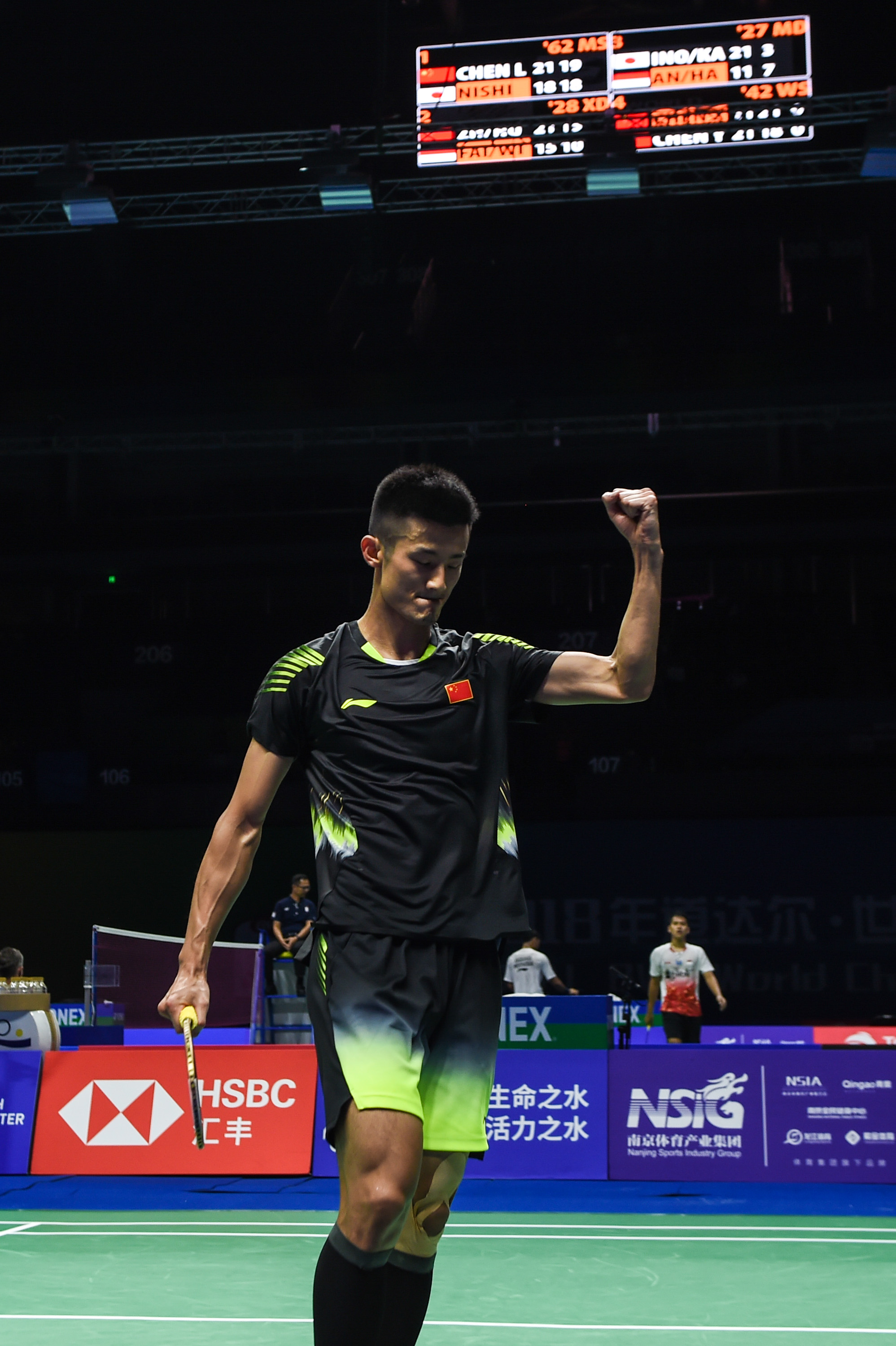 关于丹麦羽毛球队碾压印尼羽毛球队，谌龙制霸全场的信息