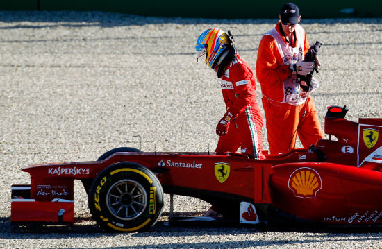 包含威廉姆斯碾压法拉利,阿隆索带队取胜的词条 包含威廉姆斯碾压法拉利,阿隆索带队取胜的词条