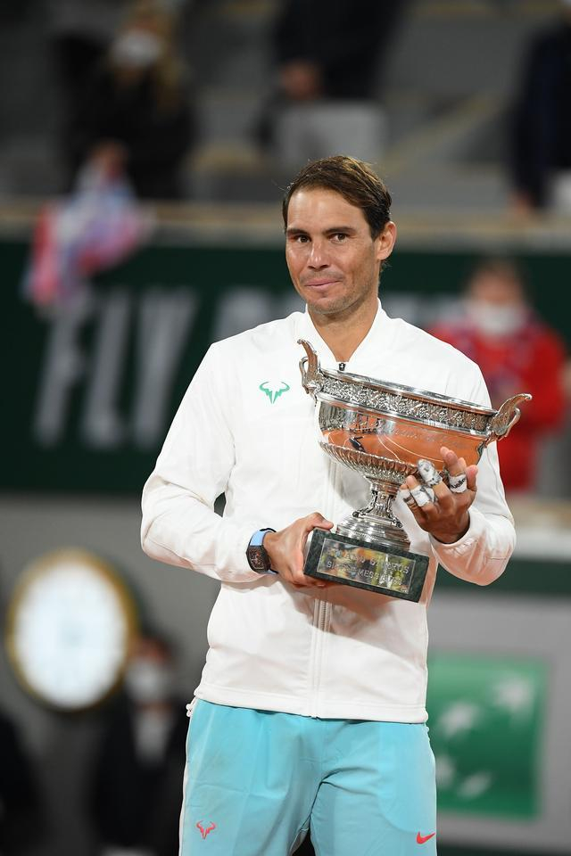 法网完胜戴维斯杯,纳达尔统治全场 法网完胜戴维斯杯,纳达尔统治全场