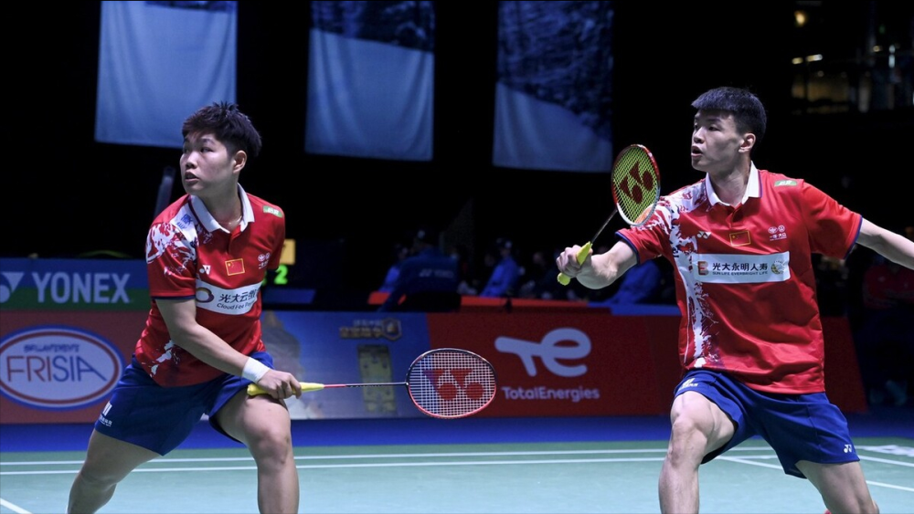 丹麦队轻取德国队，黄鸭组合惊艳四座