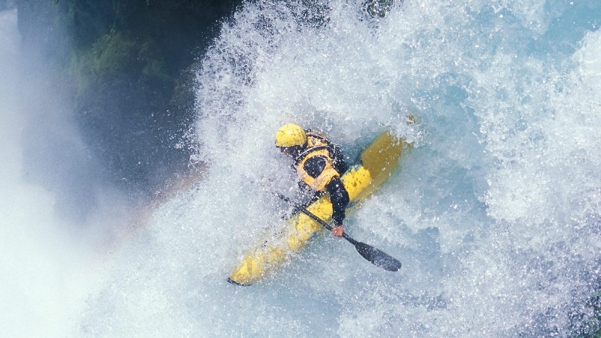 速度的艺术,当F1街道赛的弯道遇见篮球魔术的最后一投