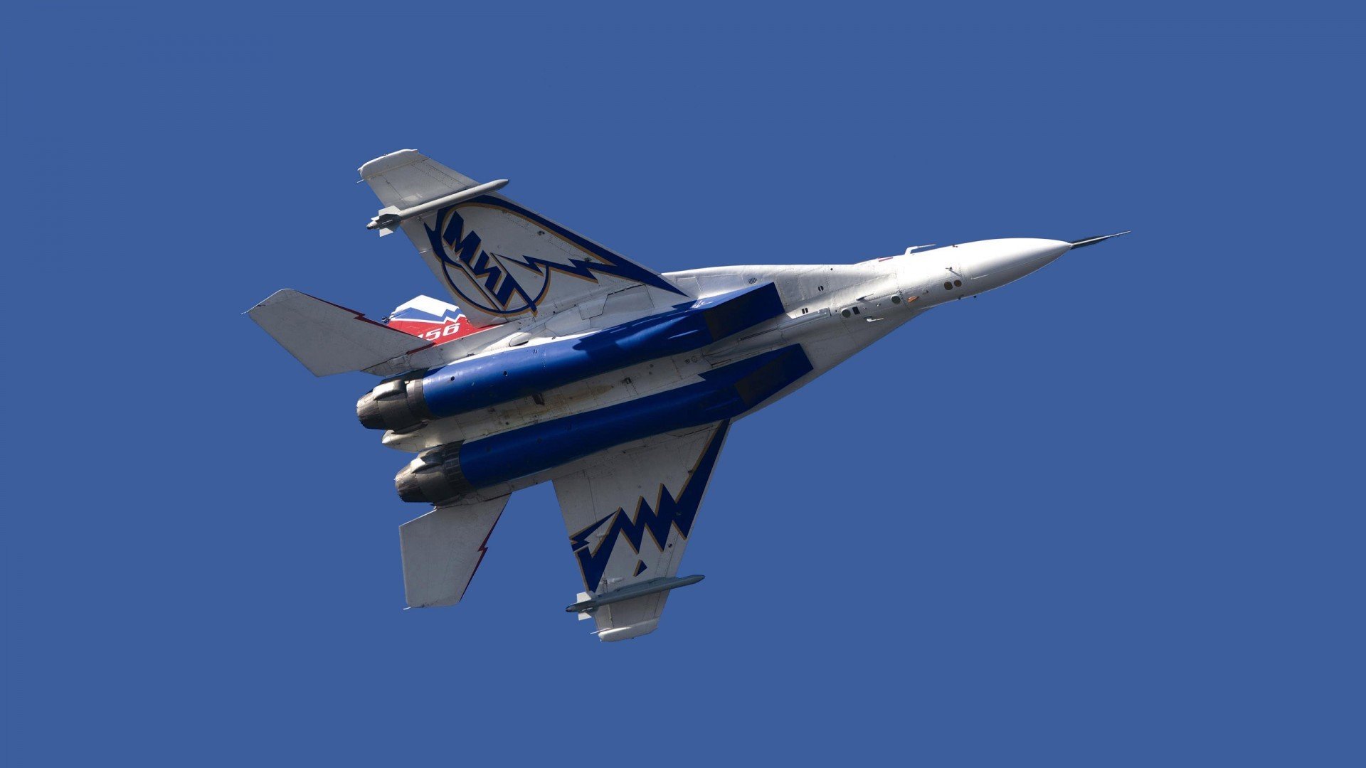 若日尼奥的枪炮奏鸣曲,玻利维亚高原稳胜阿森纳的艺术