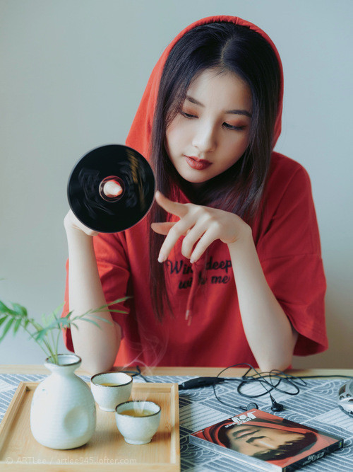 唯一血性,当篮球的喧嚣遇见足球的孤勇